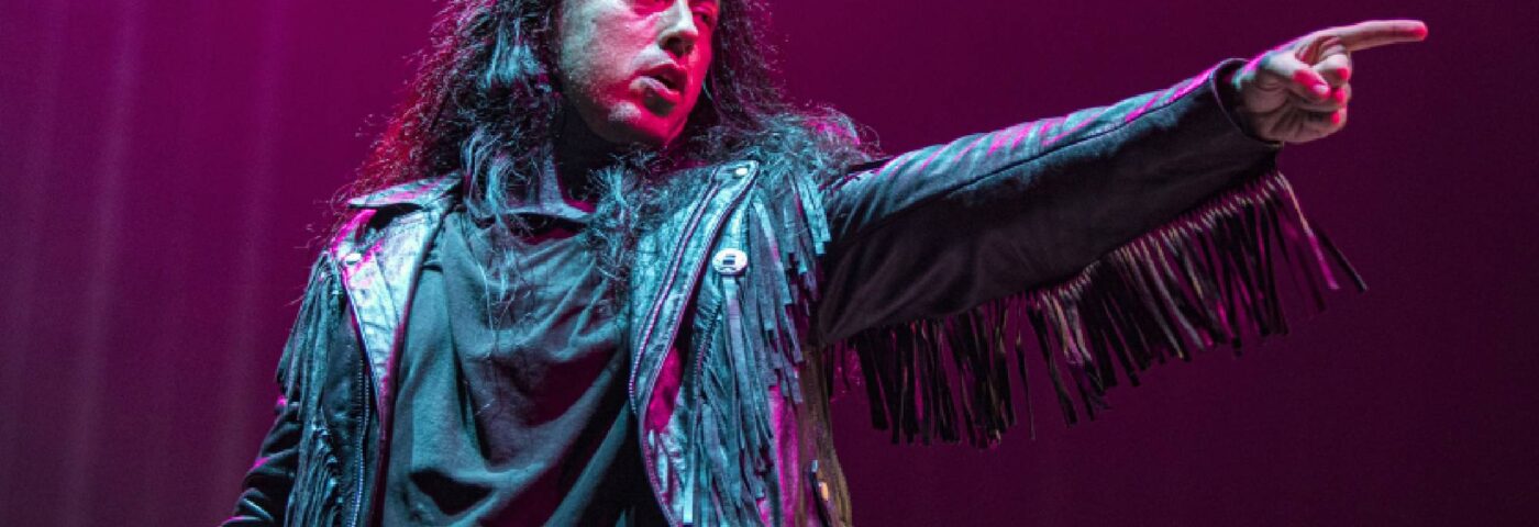 Ronnie Radke, de Falling In Reverse, aurait porté plainte en diffamation contre Anthony Fantano