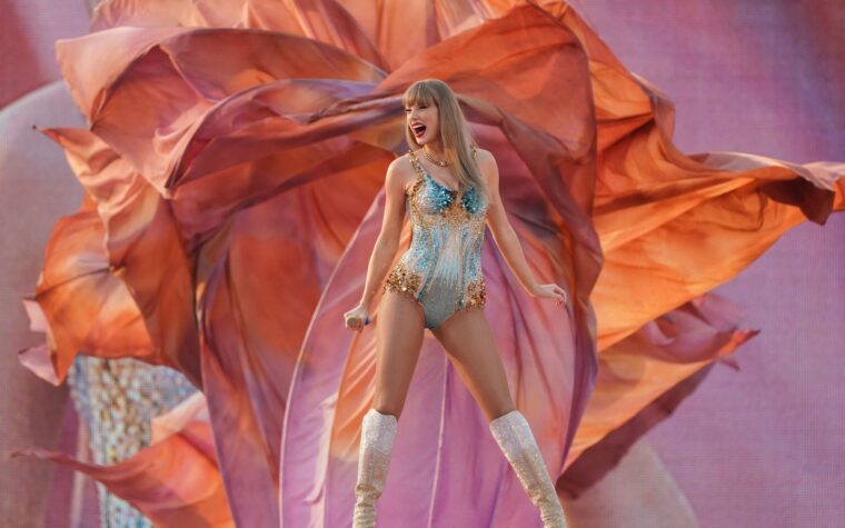 « Tortured Poets Department » de Taylor Swift en tête du classement des meilleures ventes pour la 13e semaine