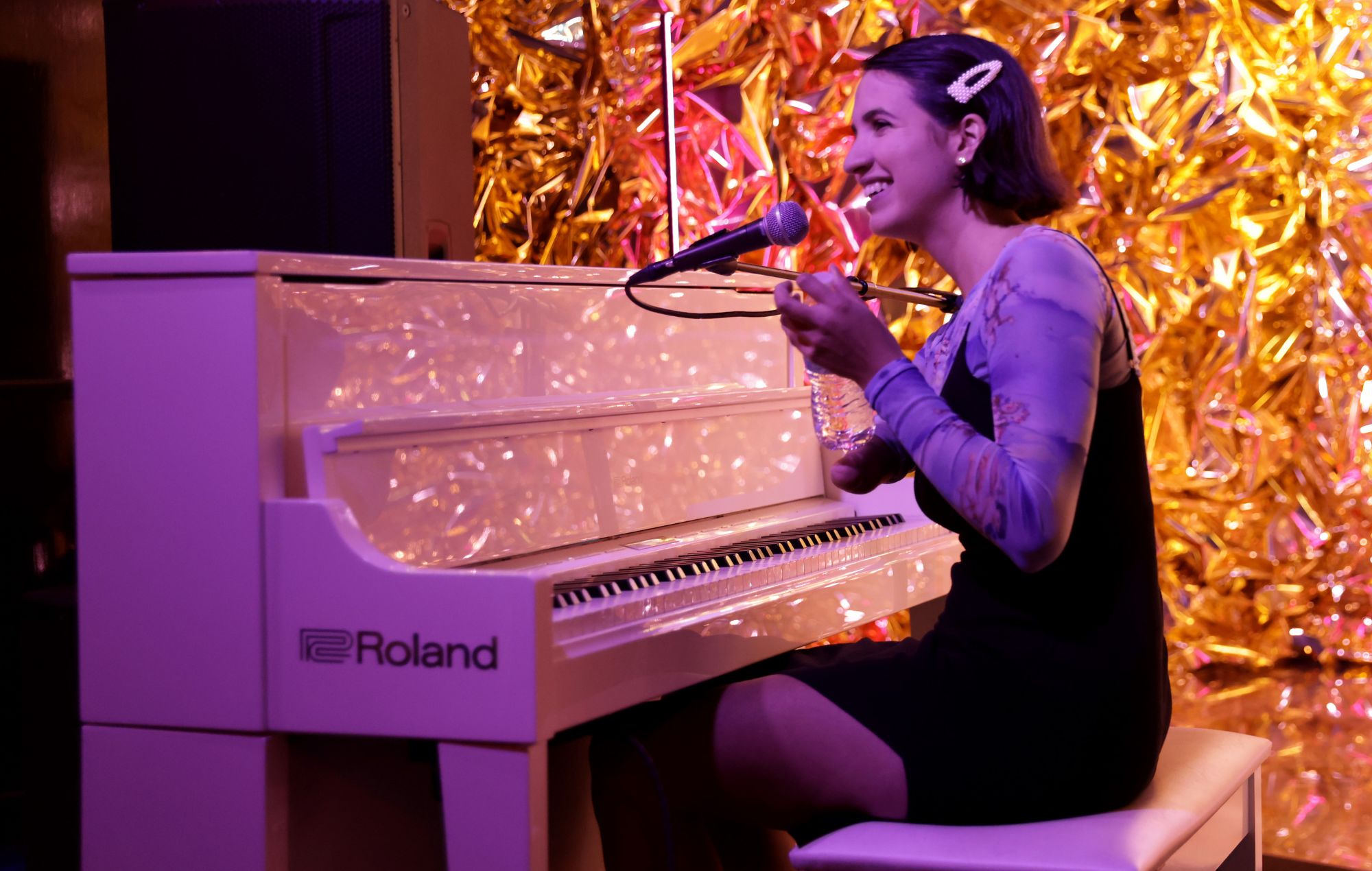 Victoria Canal se produit lors de la 65e cérémonie des GRAMMY Awards