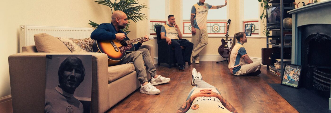 Noel Gallagher et Manchester City lancent le nouveau maillot « Definitely City »