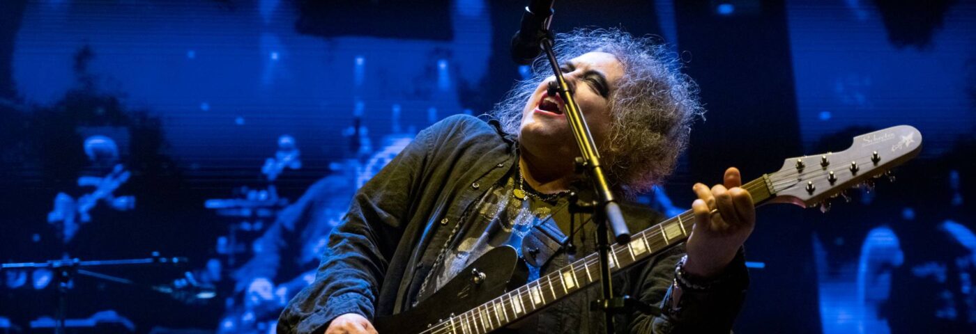 The Cure lance un site Web secret et une chaîne WhatsApp pour « Songs Of A Lost World »