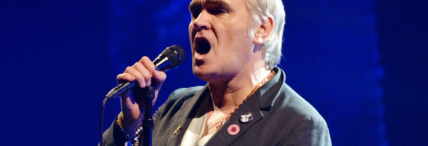 Morrissey licencie l'équipe de direction après la déclaration de Johnny Marr