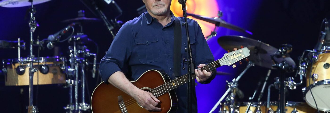 Les Eagles dédient « Heartache Tonight » à leur regretté collaborateur JD Souther lors du premier concert de Sphere