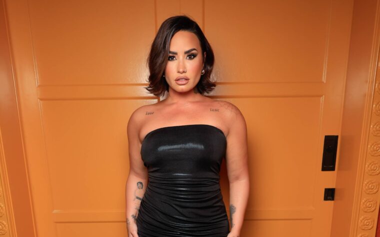 Demi Lovato révèle qu'elle travaille actuellement sur de nouveaux morceaux