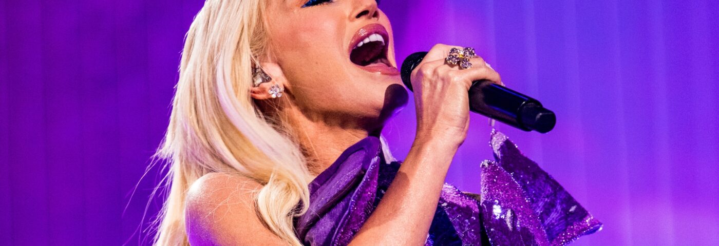 Gwen Stefani annonce son premier album solo en sept ans « Bouquet »