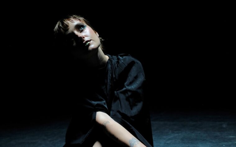 Julie Dawson de NewDad parle de son départ en solo, de The Cure et de l'avenir du groupe