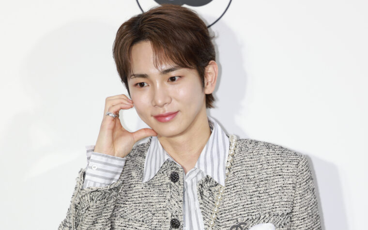 Key de SHINee affirme qu'il devrait y avoir « des réglementations » sur l'utilisation de l'IA dans la musique