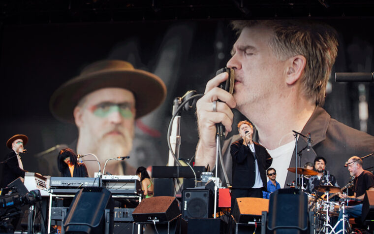 Écoutez le nouveau single surprise de LCD Soundsystem, « X-Ray Eyes »