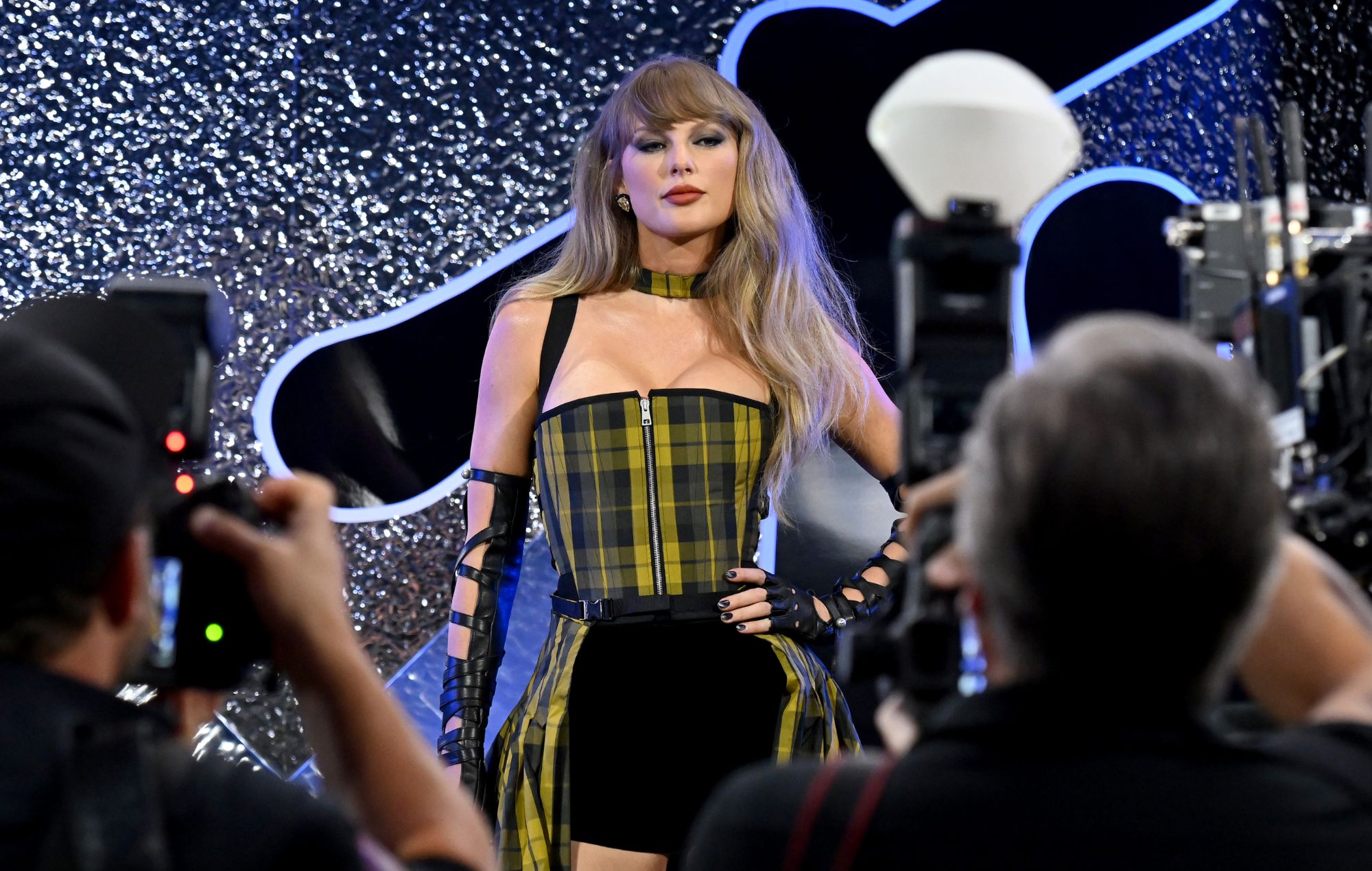 Taylor Swift assiste aux MTV Video Music Awards 2024