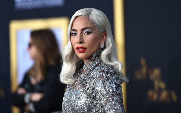 Lady Gaga laisse entendre qu'un nouveau single et un nouvel album sortiront bientôt