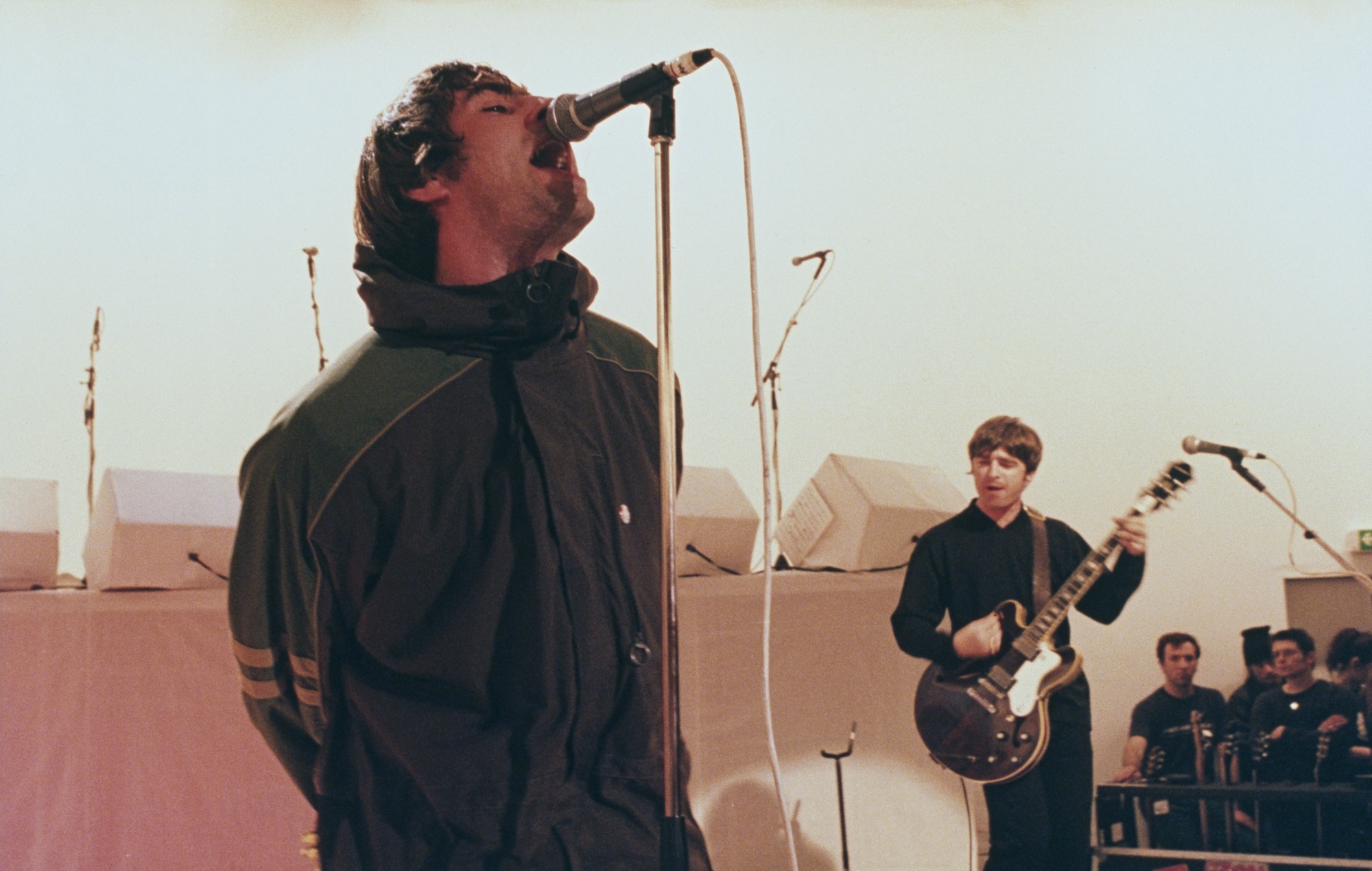 Oasis 1996