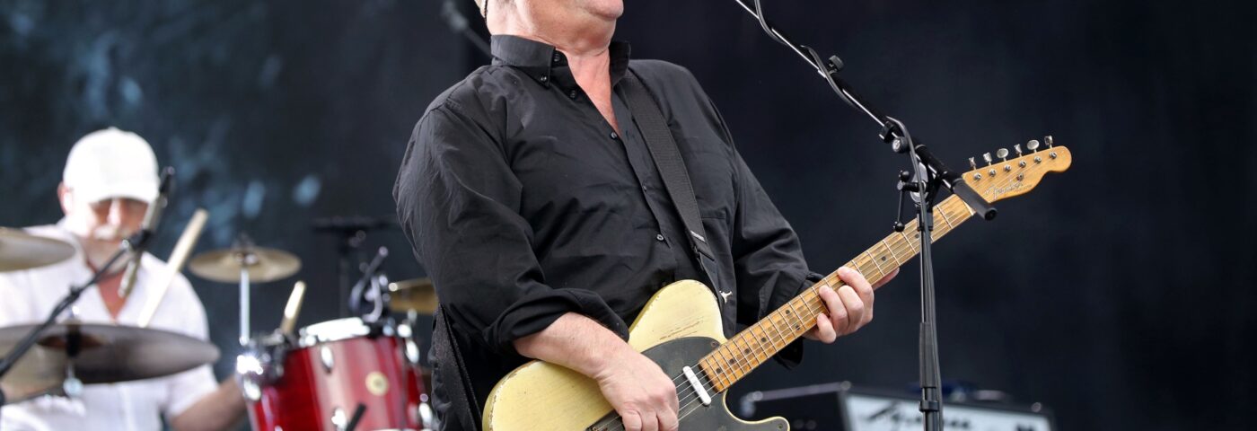 Les Pixies annoncent une tournée au Royaume-Uni et en Europe et partagent un nouveau single génial « Motoroller »