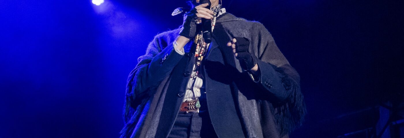 Perry Farrell prend le temps de « réfléchir et de guérir » après l'annulation de la tournée Jane's Addiction