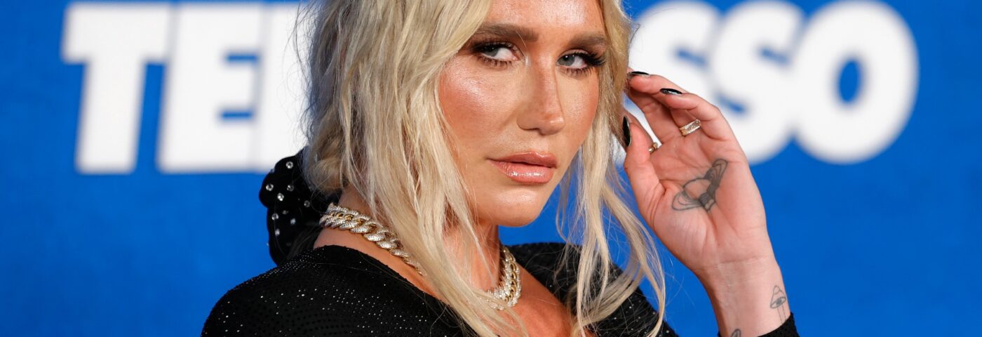 Kesha a un plan sur 10 ans pour « démanteler » l'industrie musicale « pièce par pièce »