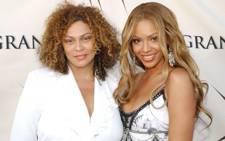 Tina Knowles dit que c'est devenu sa "mission" de "protéger" Beyoncé dès le début de sa carrière
