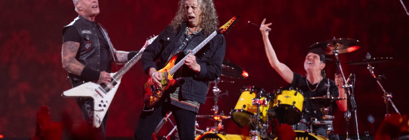 Metallica « ne veut pas être un groupe traditionnel qui se contente de jouer ses plus grands succès », déclare James Hetfield