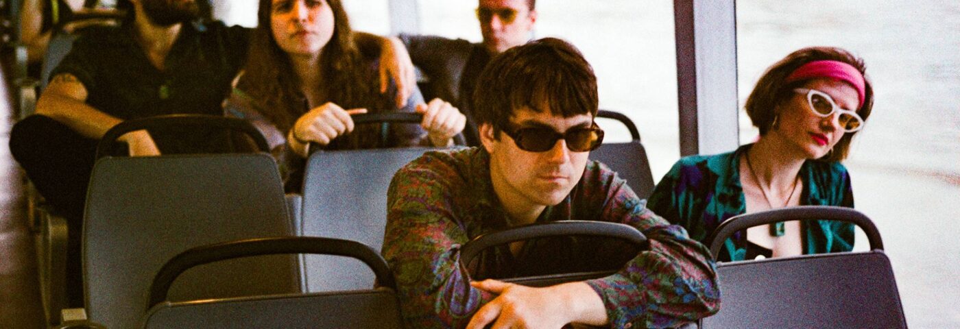 Bodega partage son nouveau single « Myrtle Parade » et annonce sa tournée au Royaume-Uni en octobre