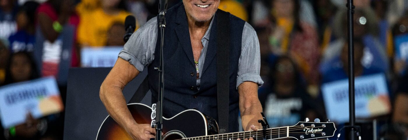 Regardez Bruce Springsteen interpréter ses plus grands succès au rassemblement de Kamala Harris