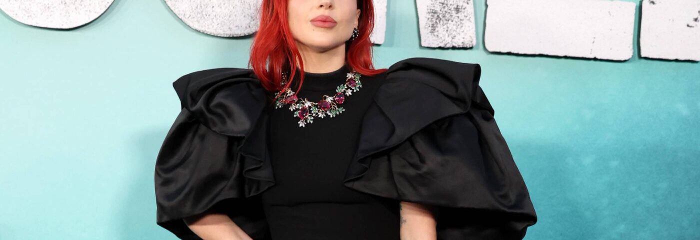 Regardez Lady Gaga livrer une interprétation inspirée de Harley Quinn de « Happy Mistake » sur « Kimmel »