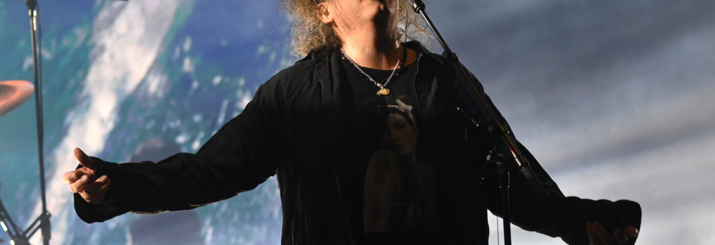 Robert Smith de The Cure explique la signification de « A Fragile Thing »