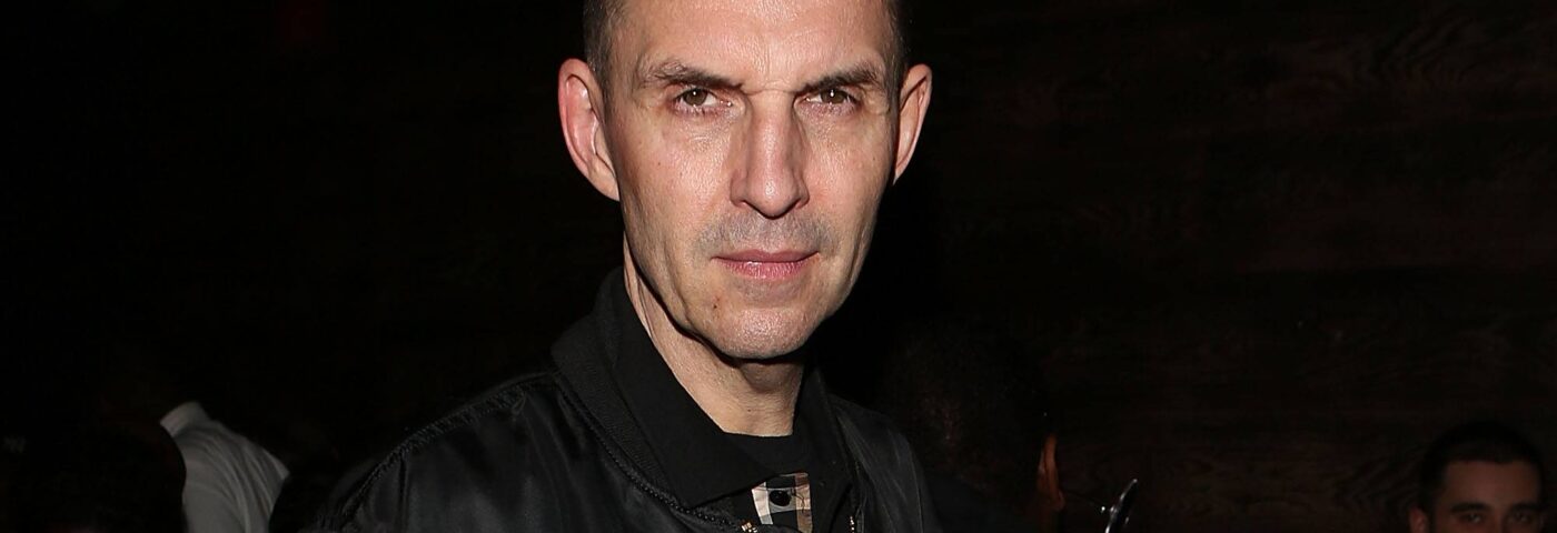 CPS envisage de porter plainte pour abus sexuels contre l'ancien DJ de BBC Radio One, Tim Westwood