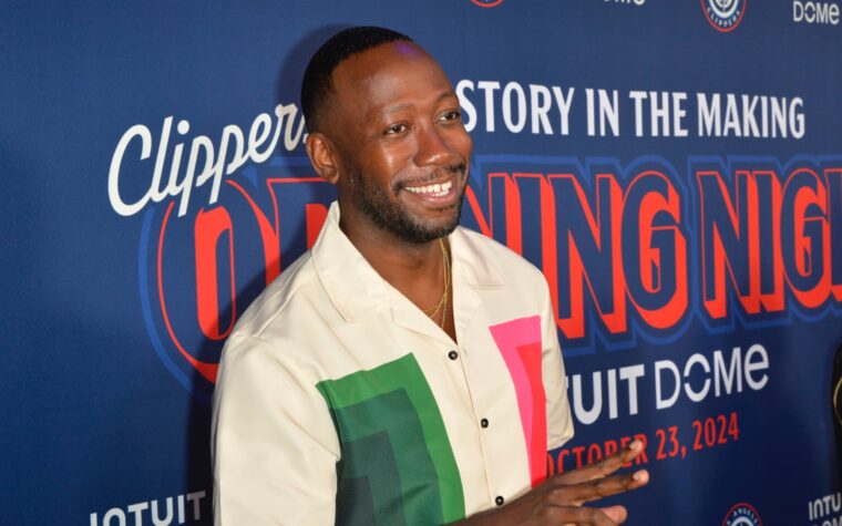 La star de "New Girl", Larmorne Morris, parle de dépression