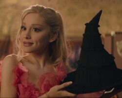 Ariana Grande a rejeté une refonte hip-hop du tube "Wicked" "Popular"