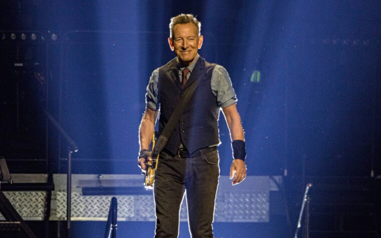 Bruce Springsteen dément les informations selon lesquelles il serait désormais milliardaire