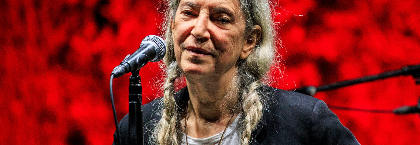 Karen O, Michael Stipe, Kim Gordon et Flea se produiront au spectacle hommage à Patti Smith