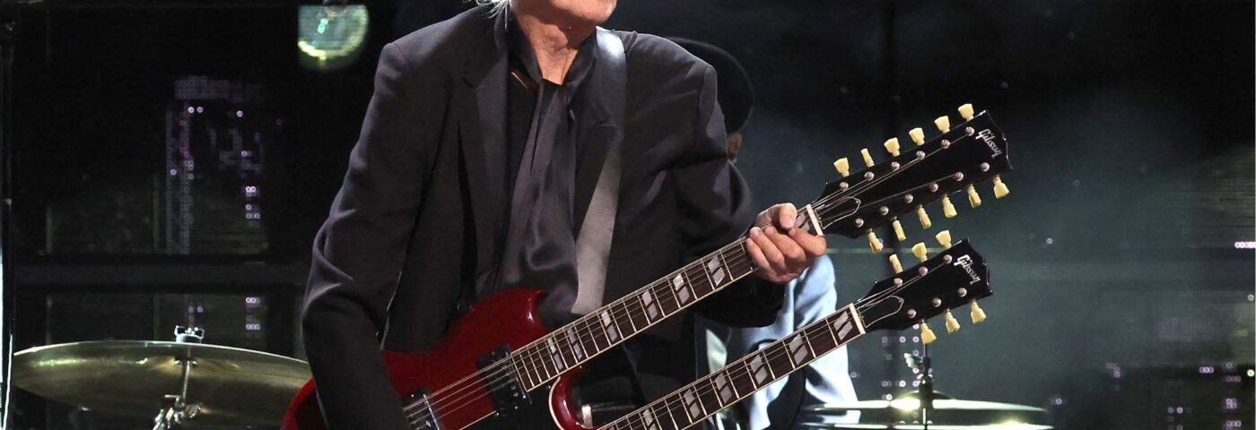 L'icône de Led Zeppelin, Jimmy Page, s'associe à Gibson pour lancer la nouvelle guitare personnalisée EDS-1275 Doubleneck VOS