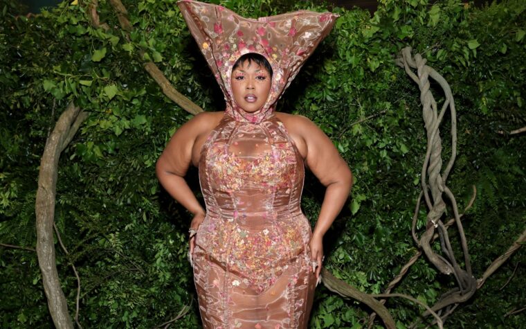 Lizzo renvoyée du procès pour harcèlement intenté par une ancienne assistante vestimentaire
