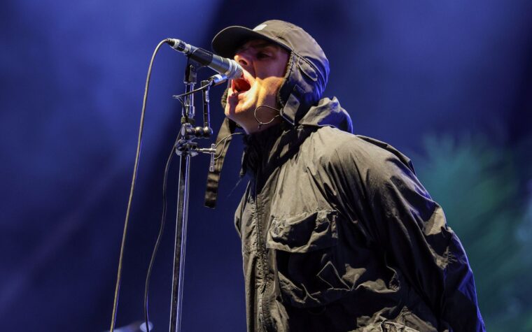 Liam Gallagher remporte le PETA Award pour avoir adopté un chien sans abri