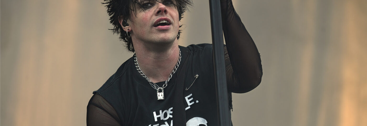 Yungblud annonce un BludFest 2025 « plus grand et meilleur »