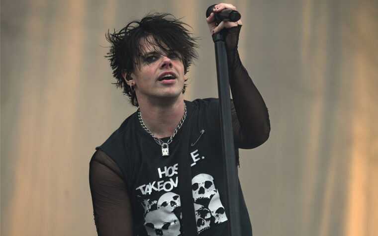 Yungblud annonce un BludFest 2025 « plus grand et meilleur »