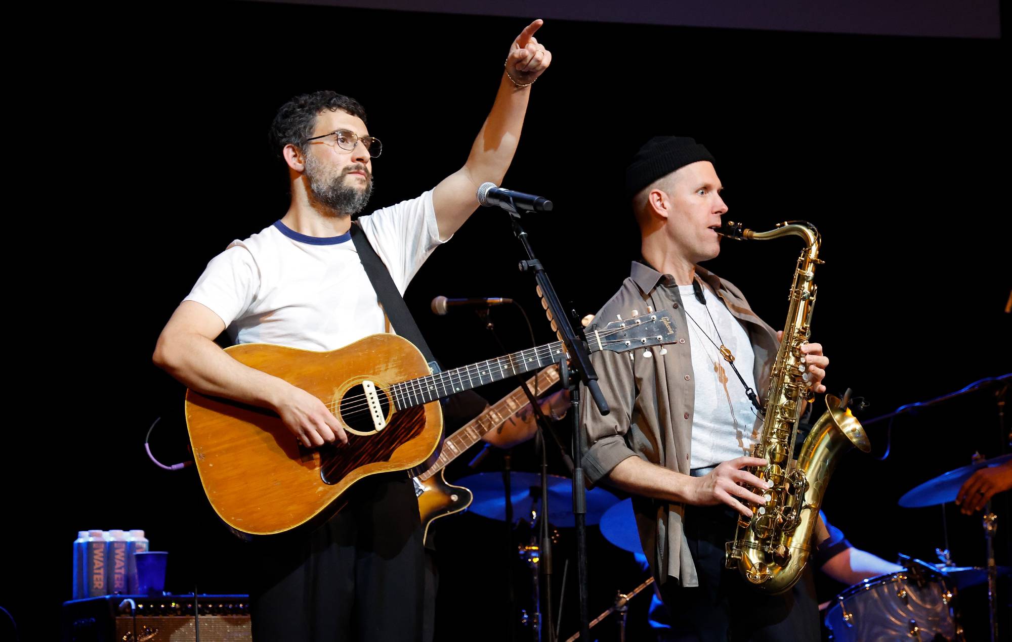 Jack Antonoff et Evan Smith de Bleachers se sont produits lors du 10e salon annuel des talents de la Coalition Ally. (Photo de Taylor Hill/Getty Images pour The Ally Coalition)