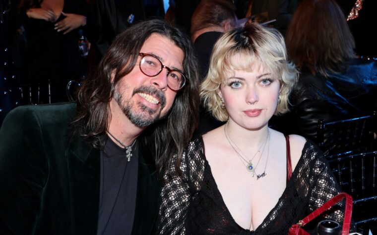 Violet, la fille de Dave Grohl, prépare son premier album