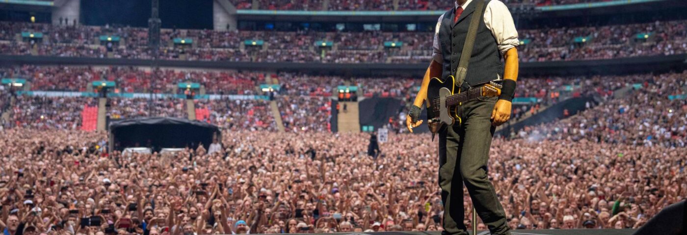 Bruce Springsteen taquine du matériel « jamais sorti » avant le 50e anniversaire de « Born To Run »