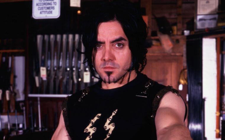 Casey Chaos, le leader d'Amen, est décédé à l'âge de 59 ans.