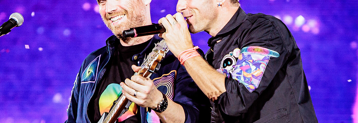 Chris Martin et Johnny Buckland de Coldplay donneront un concert caritatif intime à Londres