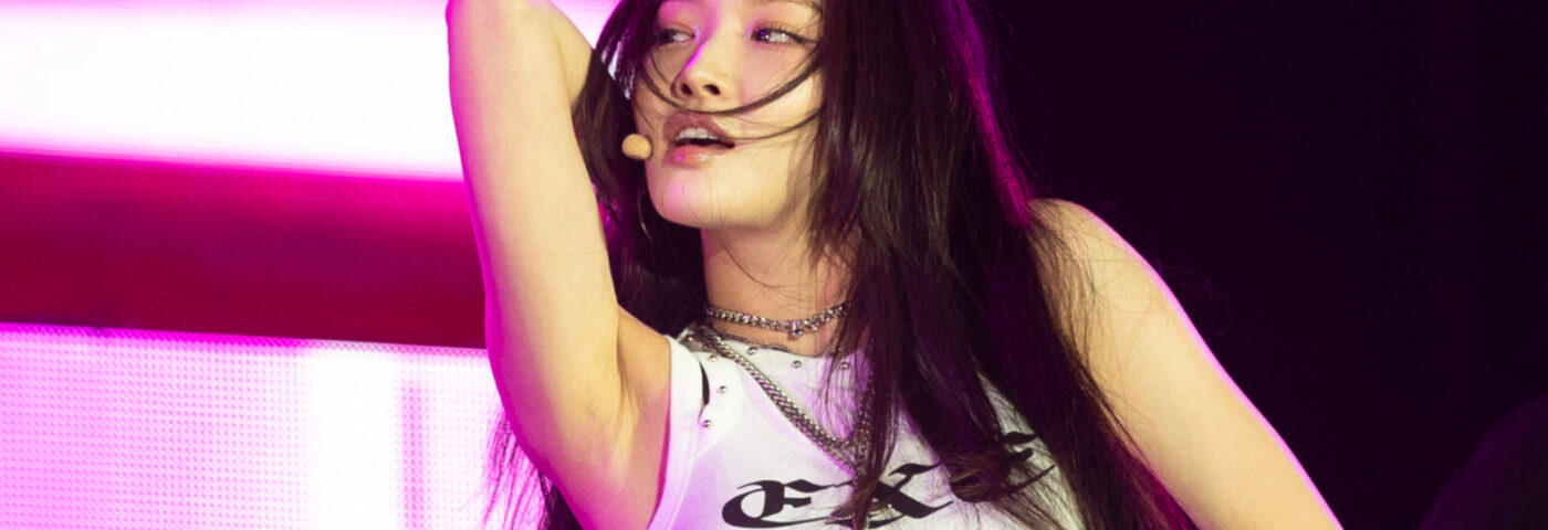 Chung Ha retrouve les camarades du groupe IOI dans le cadre festif « There Goes Santa Claus ! » clip vidéo