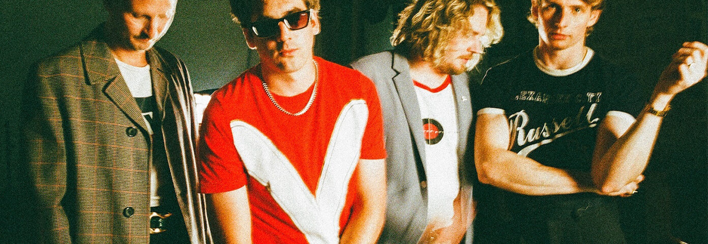 Circa Waves rêve de « clubs indépendants pleins à craquer » sur son nouveau single « Like You Did Before »