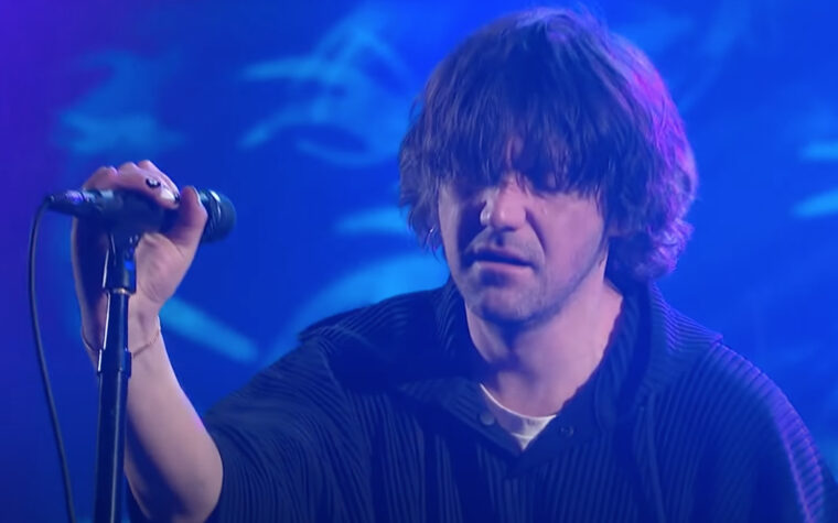 Conor Oberst a tenté d'empêcher son label de signer Creed, pensant qu'il s'agissait d'un "vraiment mauvais Pearl Jam".