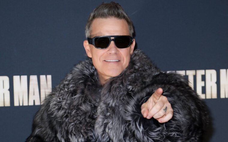 "Forbidden Road" de Robbie Williams disqualifié de la liste des finalistes des Oscars