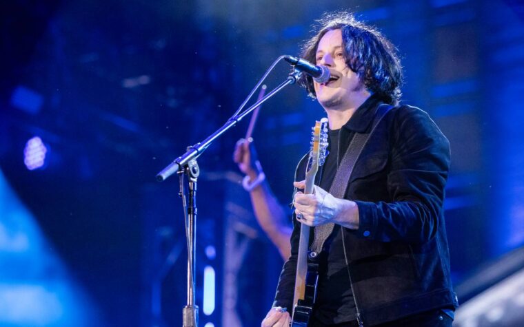 Jack White annonce une tournée au Royaume-Uni et en Europe en 2025