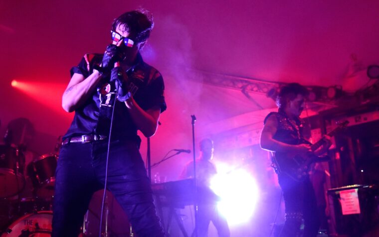 Julian Casablancas + The Voidz annoncent leur concert à Londres en 2025