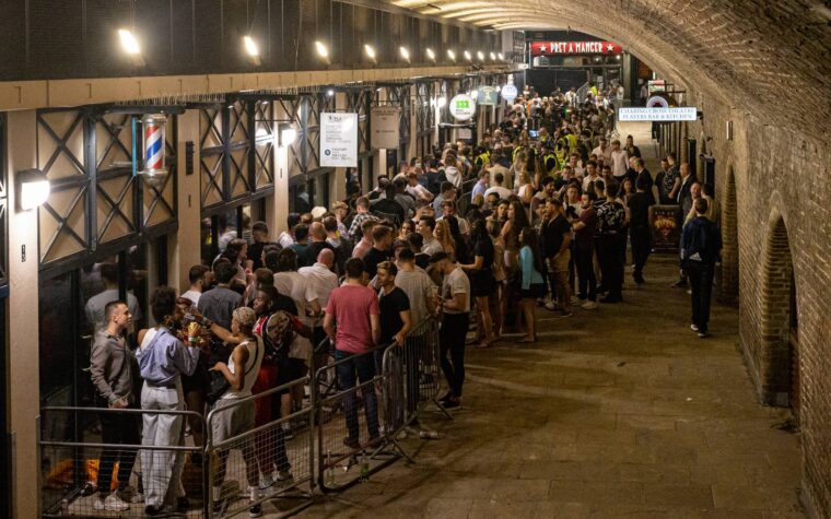 La discothèque londonienne Heaven rouvrira demain après une suspension de licence