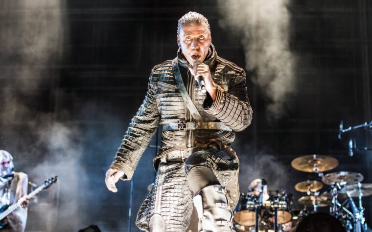 Rammstein partage un documentaire sur les coulisses de sa tournée mondiale 2019-2024