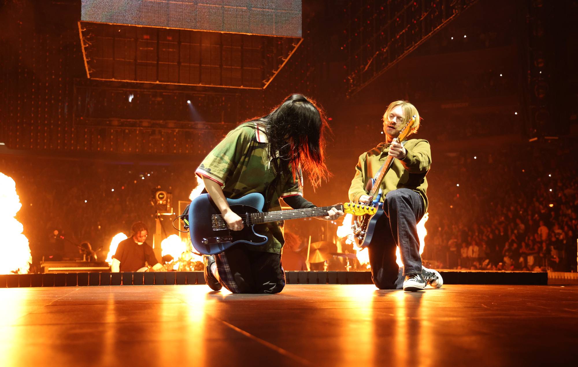 Finneas O'Connell (à droite) et Billie Eilish se produisent sur scène lors de Billie Eilish HIT ME HARD AND SOFT: THE TOUR au Madison Square Garden le 16 octobre 2024 à New York. (Photo de Kevin Mazur/Kevin Mazur/Getty Images pour Live Nation)