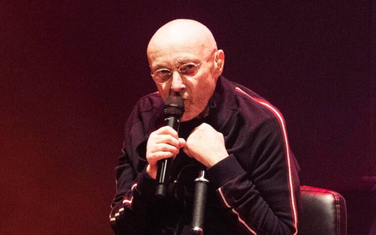 Regardez Phil Collins tester sa batterie classique pendant plus d'une décennie