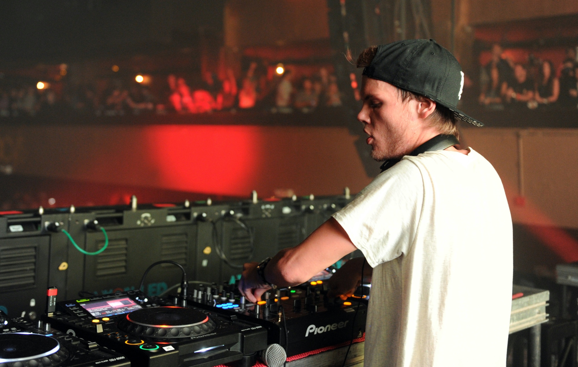 Avicii en photo DJing